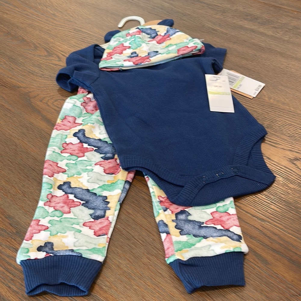 🌟3/$15🌟Chick Pea 3 piece set. Size 3-6 mo.